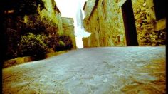 poster-7267-arrebato-parfum-bell-tower-236x132