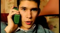 poster-7300-birds-eye-talkie-walkie-236x132