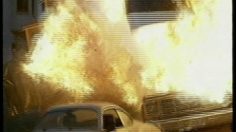 poster-7356-e-trade-blow-d-up-236x132