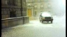 poster-7528-jeep-grand-cherokee-flood-236x132