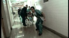 poster-7581-e-trade-a-l-hopital-236x132