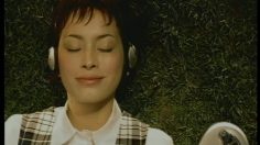 poster-761-sony-cd-walkman-dog-236x132