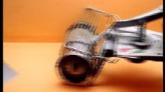 poster-7852-electrolux-four-tentation-la-mere-possessive-236x132