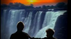 poster-8007-protection-environnement-fondation-ushuaia-nicolas-hulot-236x132