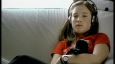 poster-874-anti-drogue-www-ilverosballo-it-ecstasy-campaign-236x132