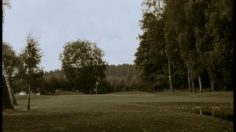 poster-904-volvo-v-70-water-hazard-236x132