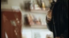 poster-906-libresse-les-escaliers-236x132