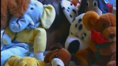 poster-9122-virgin-cola-surprise-sous-les-peluches-236x132