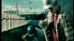 poster-952-red-wing-shoes-the-bed-236x132