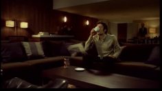 poster-9793-maxwell-house-cappuccino-la-goutte-recalcitrante-236x132