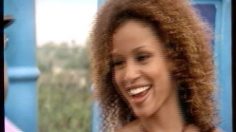 poster-9881-bud-light-femme-aux-toilettes-236x132