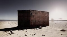 poster-25808-reporters-sans-frontieres-rsf-liberte-de-la-presse-ceci-n-est-pas-un-container-c-est-une-prison-236x132