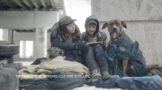 poster-26081-raising-the-roof-aide-sans-abris-the-homeless-read-mean-tweets-236x132
