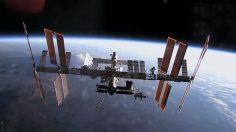 poster-26095-hyundai-genesis-a-message-to-space-236x132