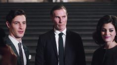 poster-26305-ted-baker-curiosities-wonder-never-cease-236x132