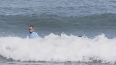 poster-26512-kfc-mick-fanning-fights-off-shark-236x132