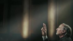 poster-26804-la-croix-la-croix-ce-n-est-pas-uniquement-ce-que-vous-croyez-film-2-236x132