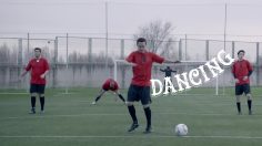 poster-27168-libero-football-magazine-football-dancing-can-can-236x132