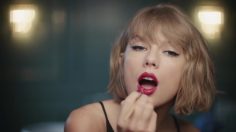 poster-27178-apple-apple-music-taylor-getting-ready-to-go-out-236x132