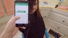 poster-27200-honda-anti-texto-au-volant-texting-and-cutting-hair-236x132