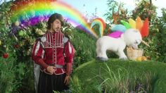 poster-27676-unicorngold-slay-your-poo-stink-with-the-golden-fart-of-a-mystic-unicorn-236x132