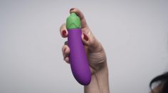 poster-28395-emojibator-sex-toy-empowerment-feels-good-236x132