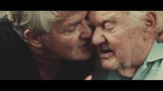 poster-28473-gillette-treo-handle-with-care-236x132