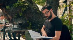 poster-29593-black-button-books-the-big-book-of-faces-236x132