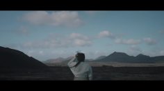 poster-29958-mercedes-honey-dirt-236x132