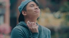 poster-30641-bench-so-in-love-smells-like-a-girl-236x132