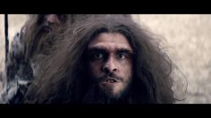 poster-30704-monoprix-service-coupe-file-la-premiere-file-de-l-humanite-236x132