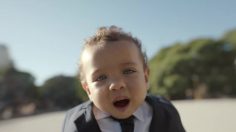 poster-30754-evian-the-baby-bare-necessities-236x132