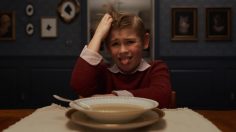 poster-30791-i-and-love-and-you-family-dinner-236x132