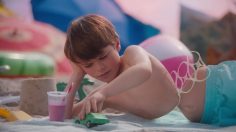 poster-30970-plastic-change-plastic-people-236x132