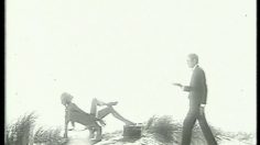 poster-31086-ambre-solaire-servi-sur-un-plateau-236x132